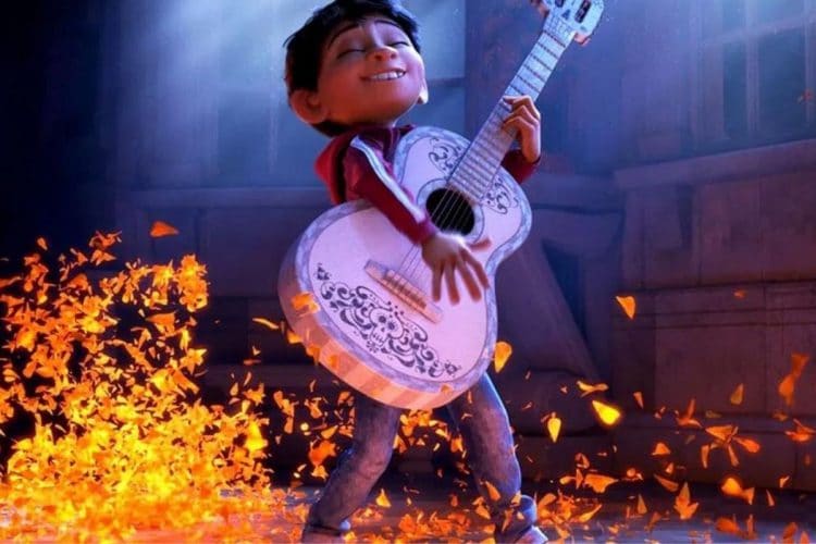 Coco, trama e significato del cartone Disney Pixar: tre lezioni da imparare