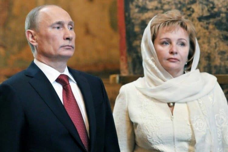 Putin: chi è l’ex moglie, divorzio e trasferimento