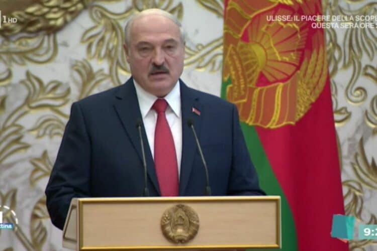 Lukashenko chi è presidente Bielorussia: moglie e figli