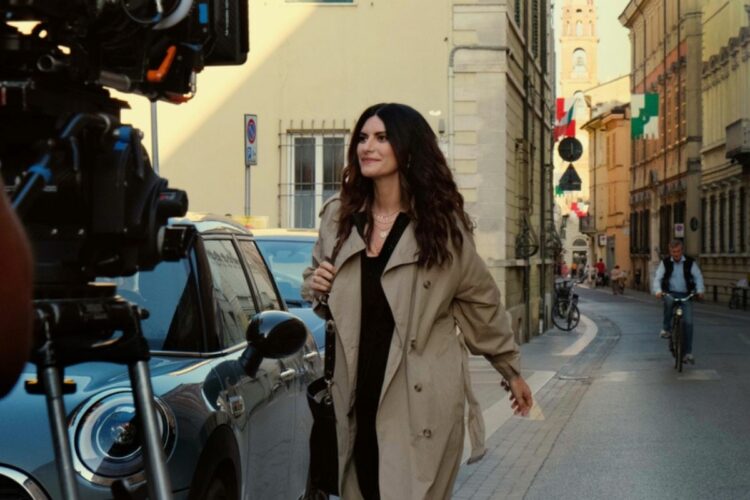 Laura Pausini film Amazon: trama e cast di Piacere di conoscerti