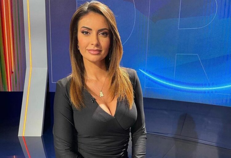 Monica Bertini su Instagram svela cosa fa per tenersi in forma FOTO