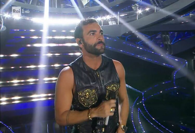 A chi è dedicata Due Vite di Marco Mengoni: la scelta