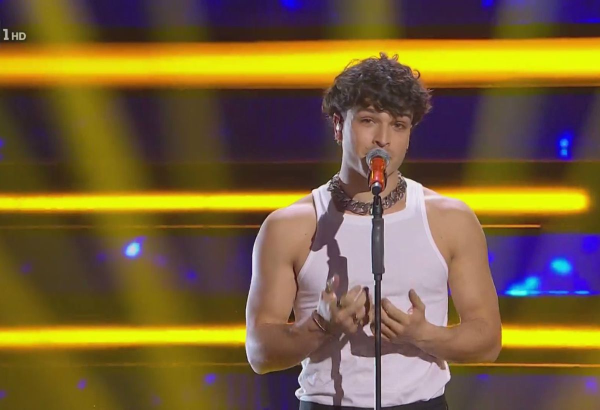 sanremo 2023 leo gassmann canotta gate