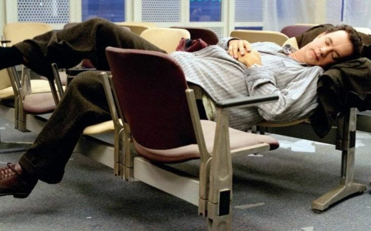 the terminal tom hanks dorme