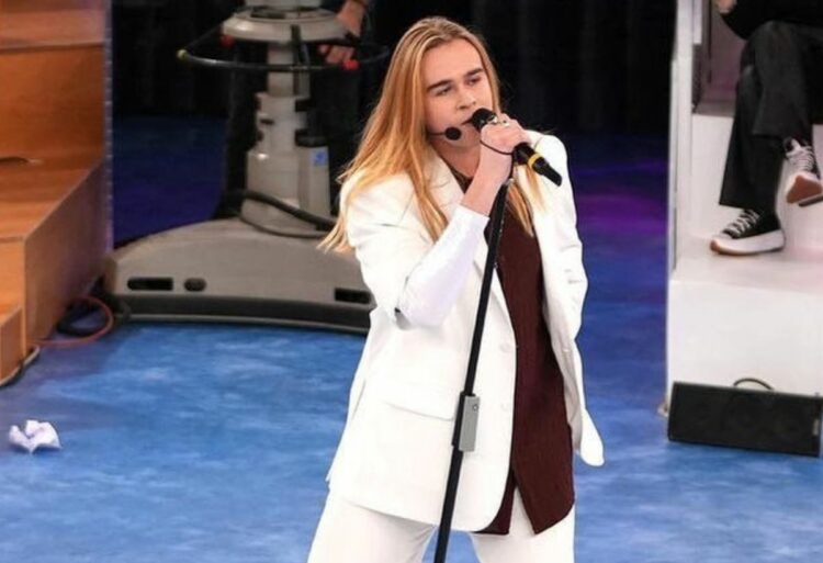 Amici 22 Aaron chi è: Instagram e TikTok