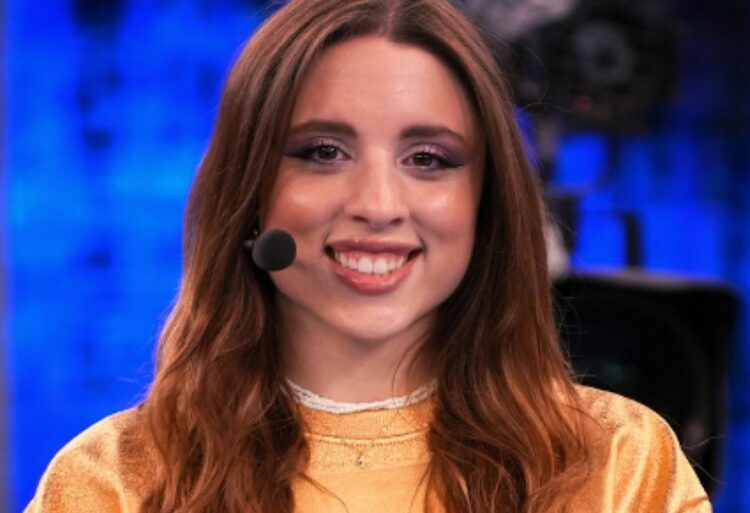 Amici 22 Angelina Mango padre e madre: chi sono i genitori