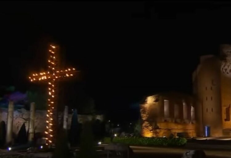 Orari messe Venerdì Santo Via Crucis 2023 in tv