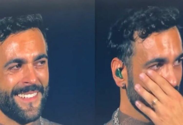 Marco Mengoni concerto Salerno: lacrime e dedica VIDEO