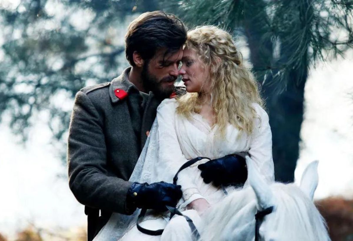Kurt Seyit e Sura stanno insieme nella realta