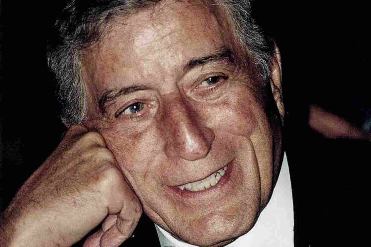 Tony Bennett chi era: causa morte una brutta malattia