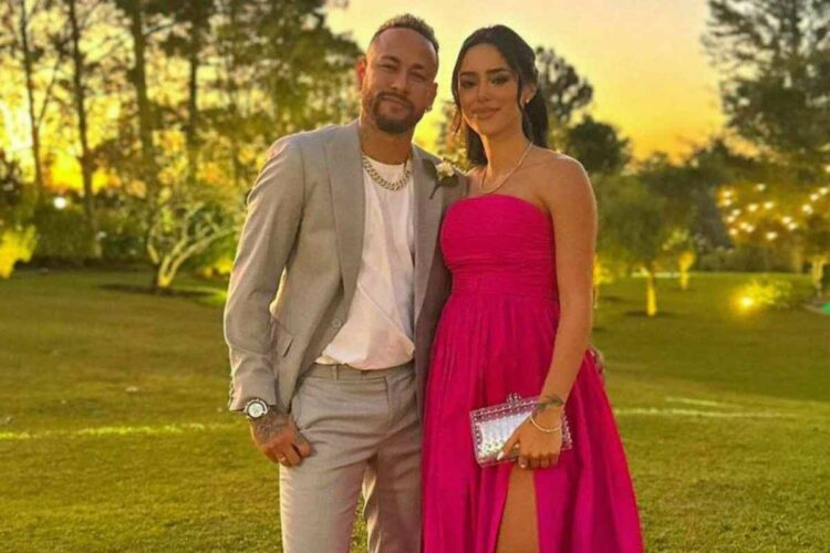 Neymar moglie e figli: lo strano accordo se tradisce