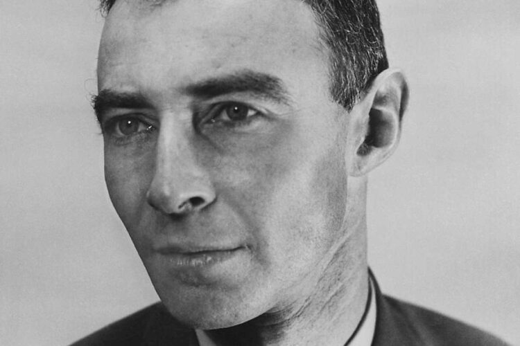 Oppenheimer chi era: storia vera e causa morte