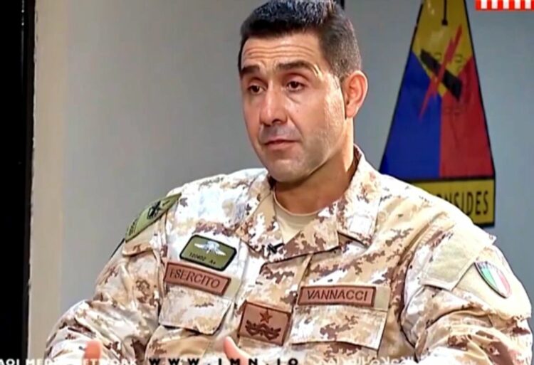 Roberto Vannacci chi è: curriculum da non credere