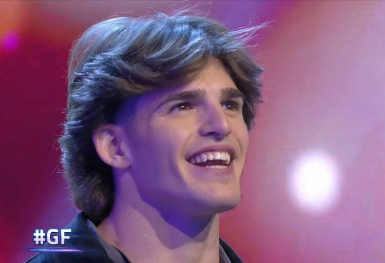Ultime Grande Fratello 2023 Paolo contro Napoli: rischio squalifica VIDEO