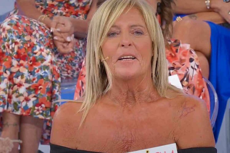 Uomini e Donne Over Donatella chi è: svelata età smacco a Gemma