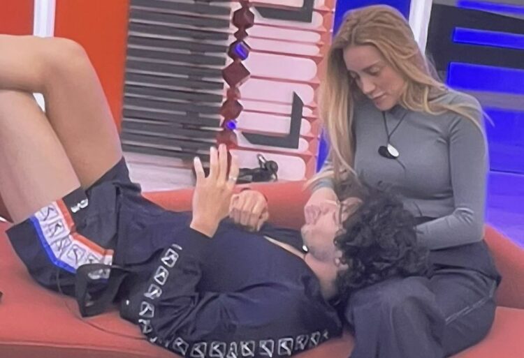 Anticipazioni Grande Fratello 2 ottobre: dormono insieme