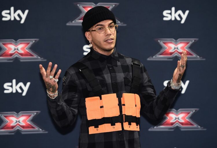 Sfera Ebbasta nuovo album X2VR perché si chiama così e feat